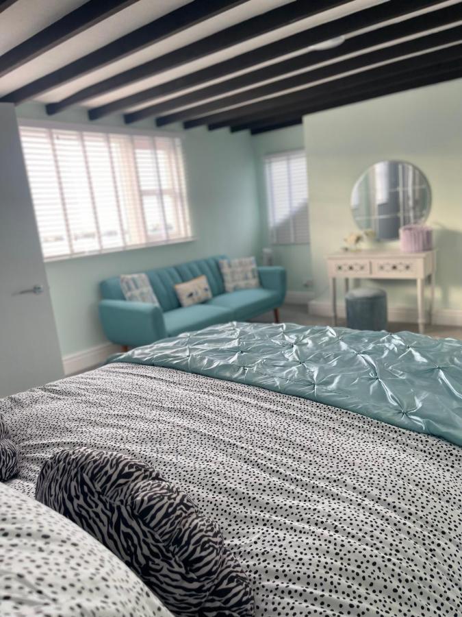 Hollie'S Beach House Peel المظهر الخارجي الصورة